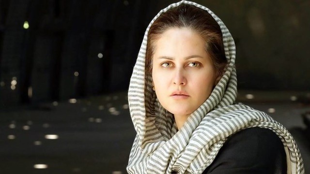 La regista Sahraa Karimi