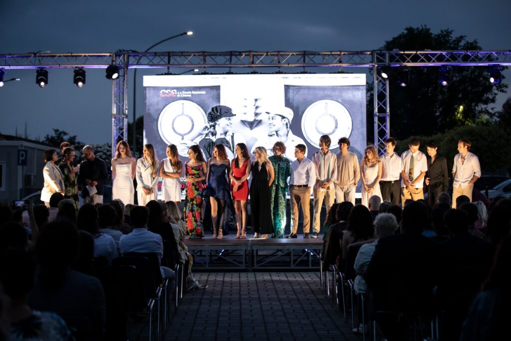 Adriano De Santis(Preside CSC Scuola Nazionale di Cinema) con allievi Recitazione_@Francesco Morra