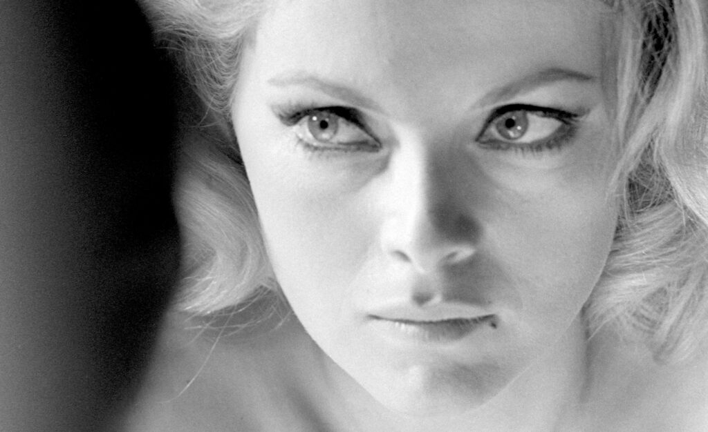 Virna Lisi ne "La donna del lago"(1965) ©ARCHIVIO FOTOGRAFICO CSC – CINETECA NAZIONALE